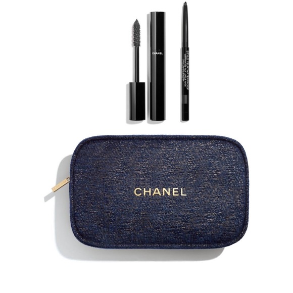 CHANEL Other - Chanel A Sight to See Mascara Holiday Makeup Set
